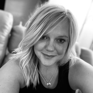 Meet your Posher, Thea